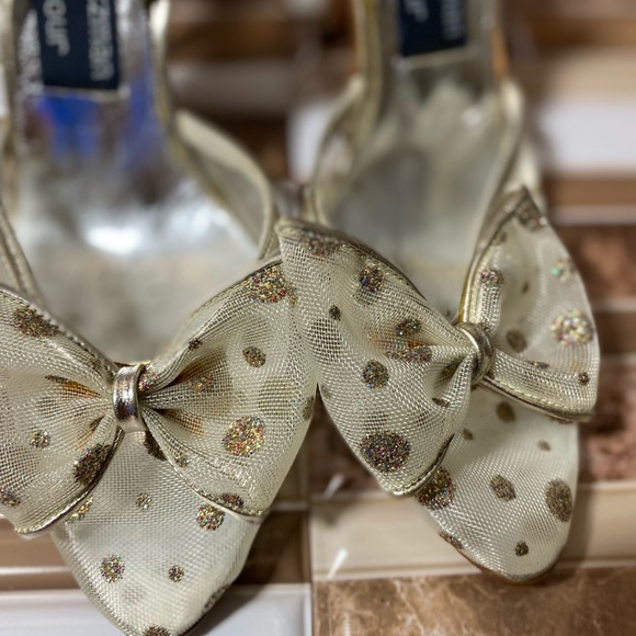 Stewart Wiseman Dress heels with bow on the tow - Picture 3 of 8